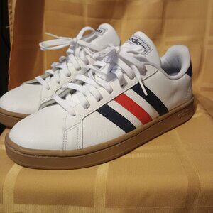 Adidas Grand Court Sneakers 9.5